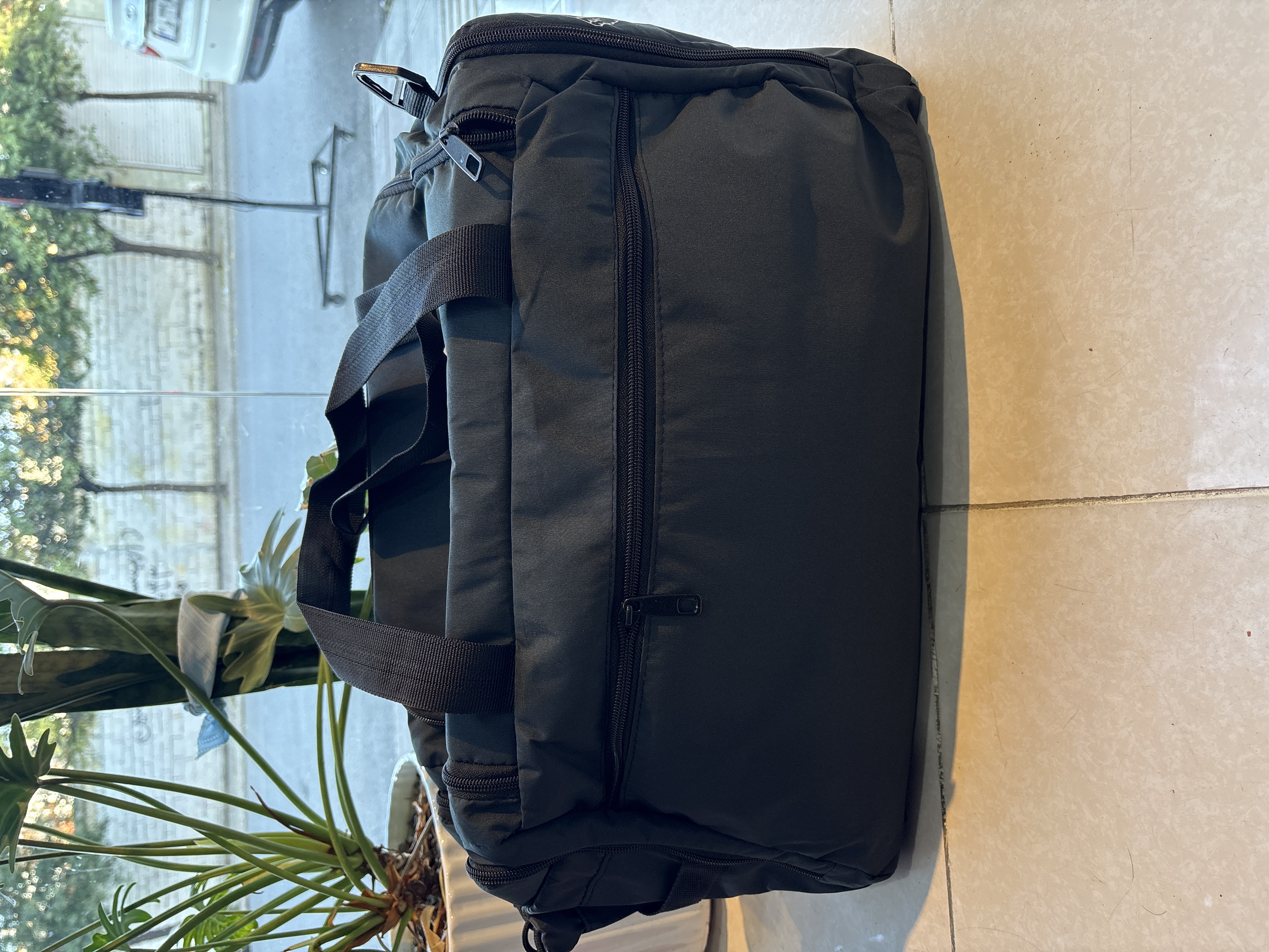 پشت ساک زیپ اضافه