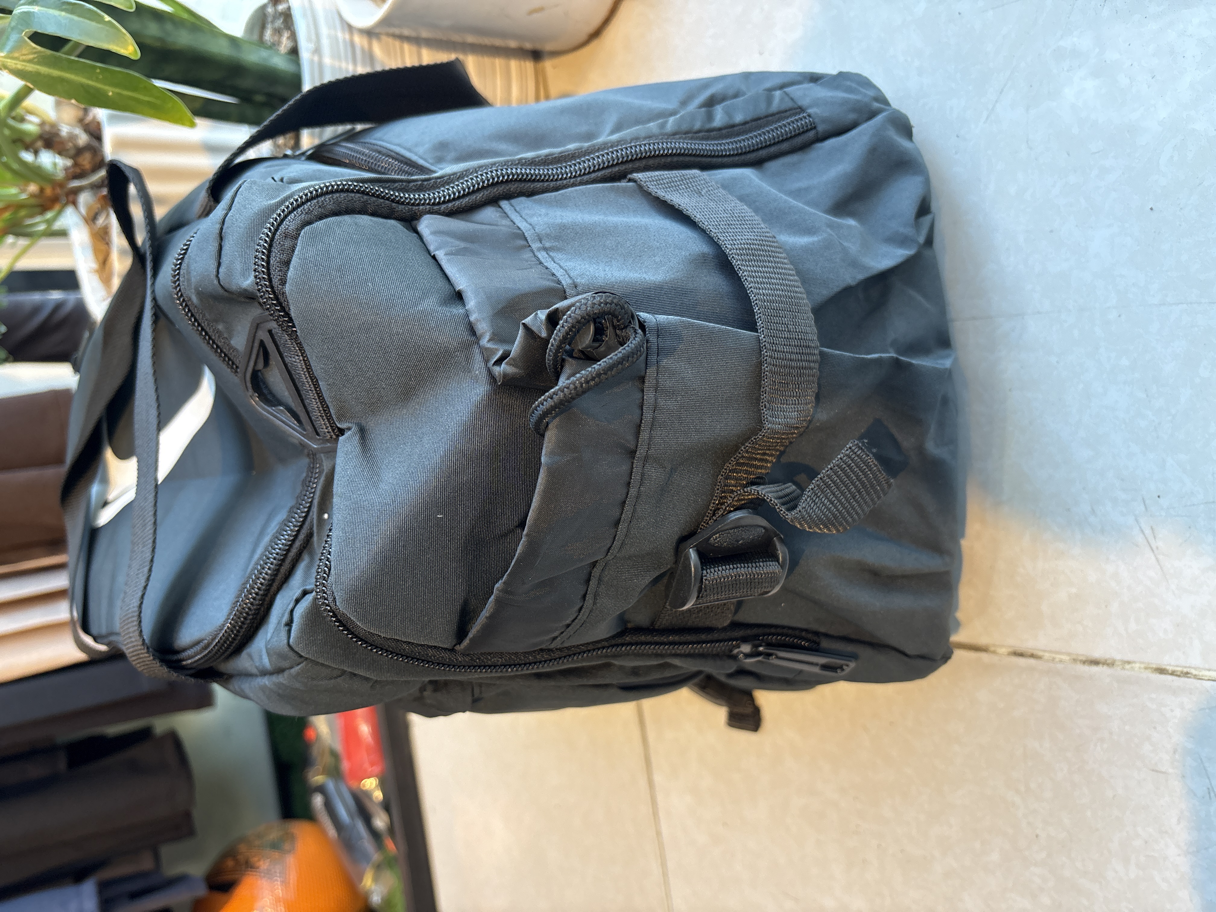 سمت چپ جای قمقمه